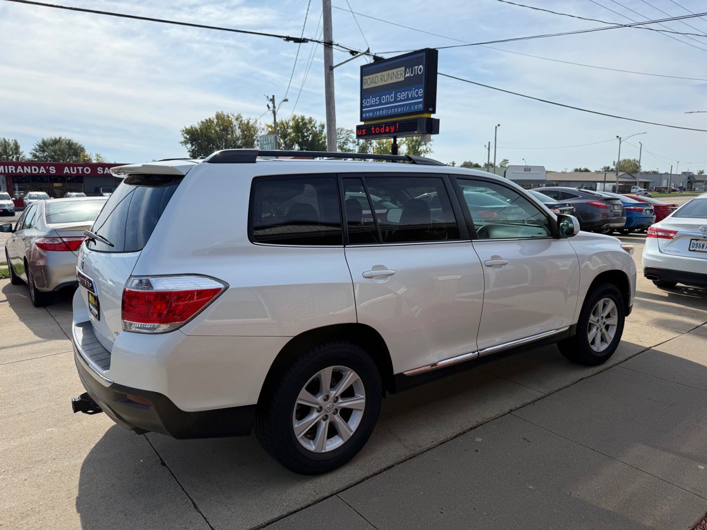 2013 Toyota Highlander Image 7