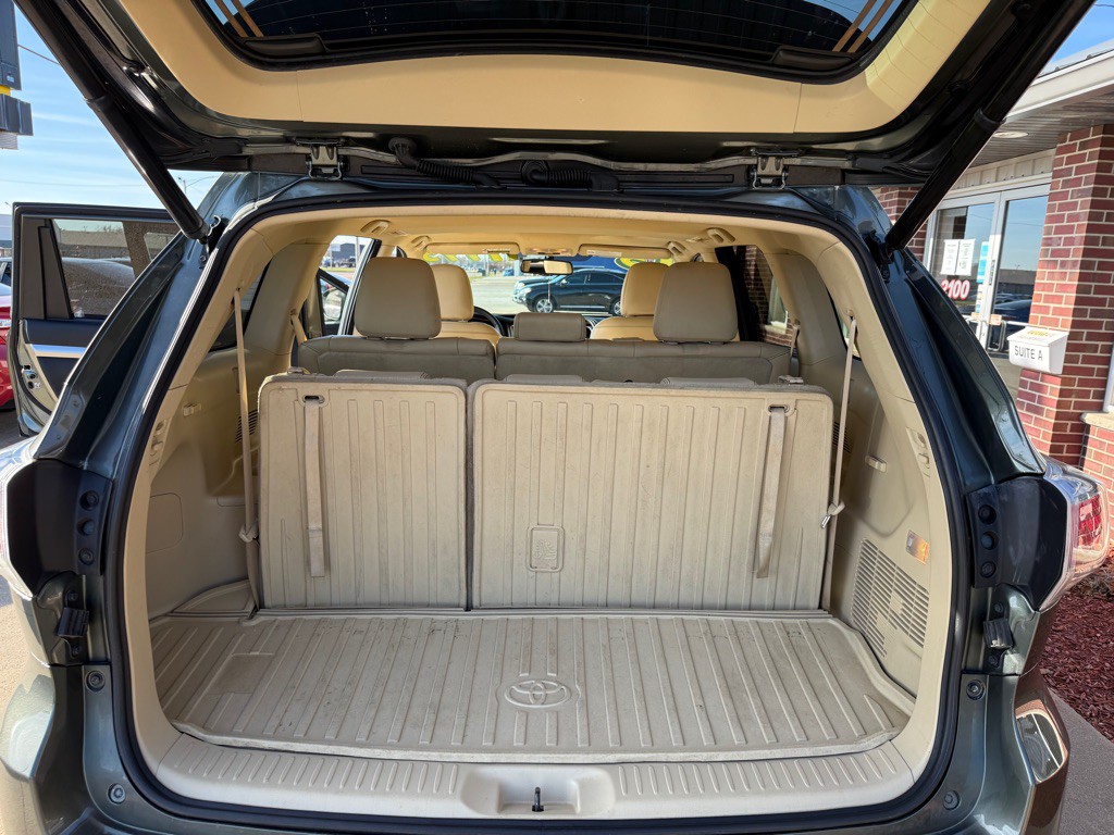 2015 Toyota Highlander Image 20