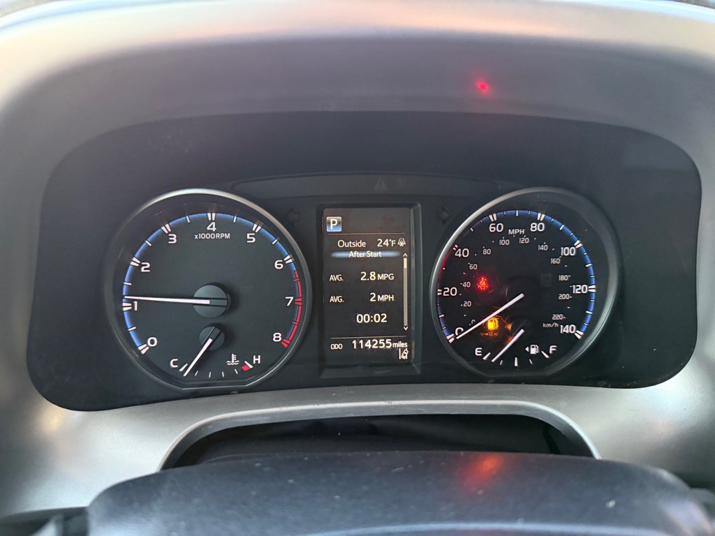 2017 Toyota Rav4 Image 10