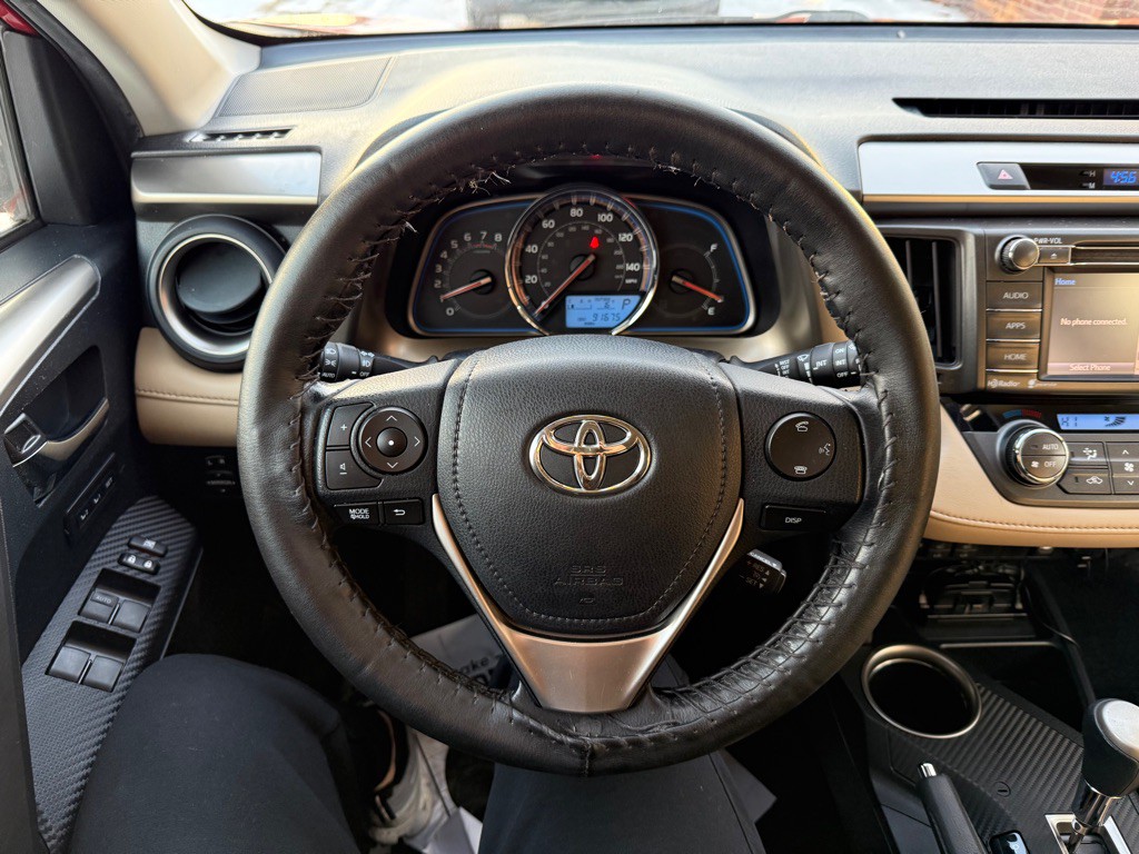 2015 Toyota Rav4 Image 10