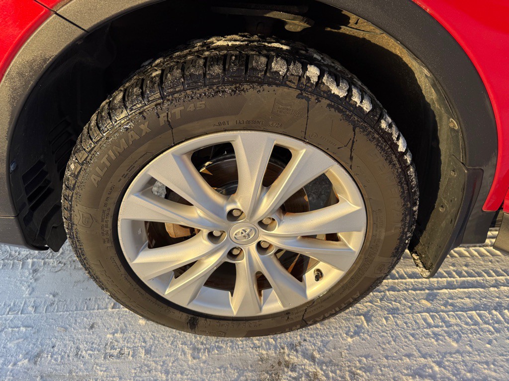 2015 Toyota Rav4 Image 23