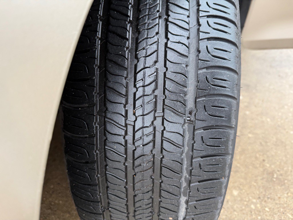 2015 Toyota Sienna Image 26