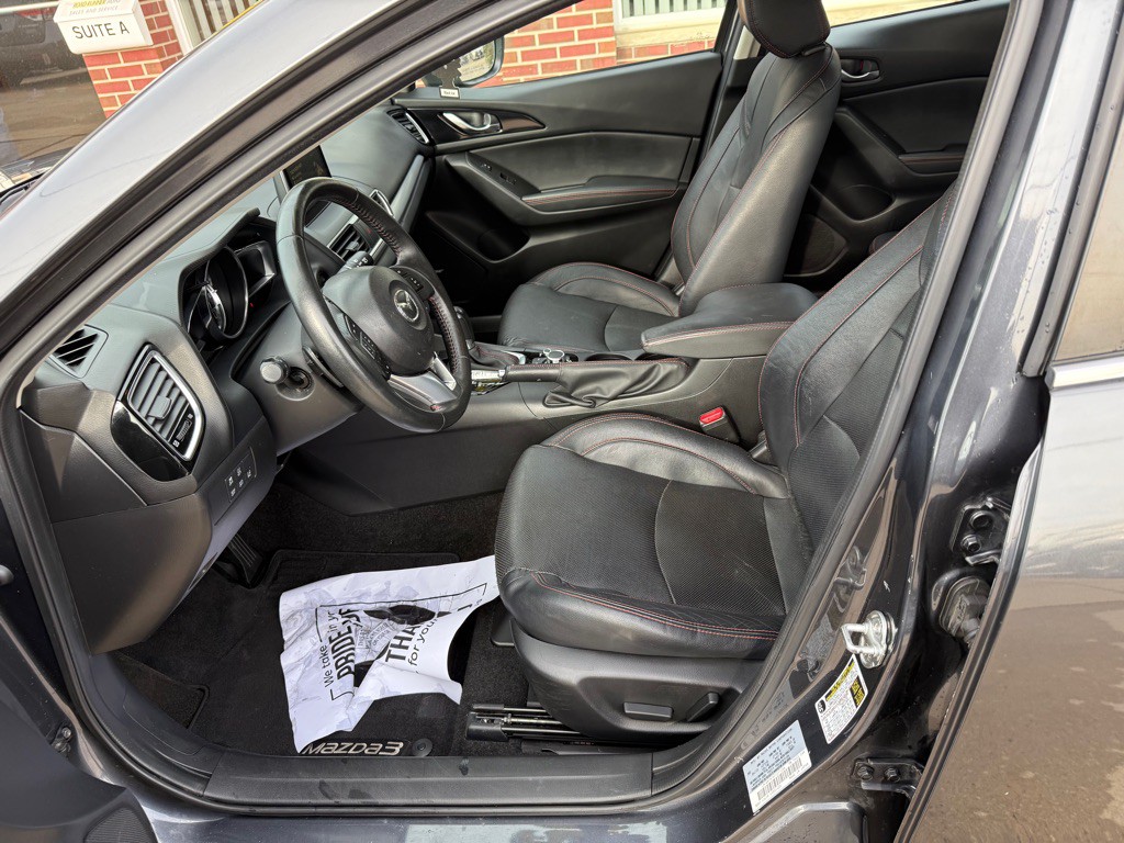 2015 Mazda Mazda3 Image 9