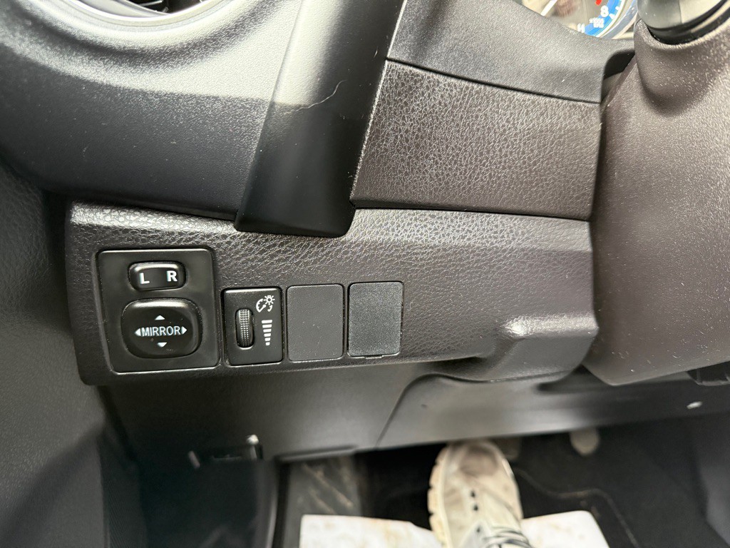 2017 Toyota Corolla Image 17