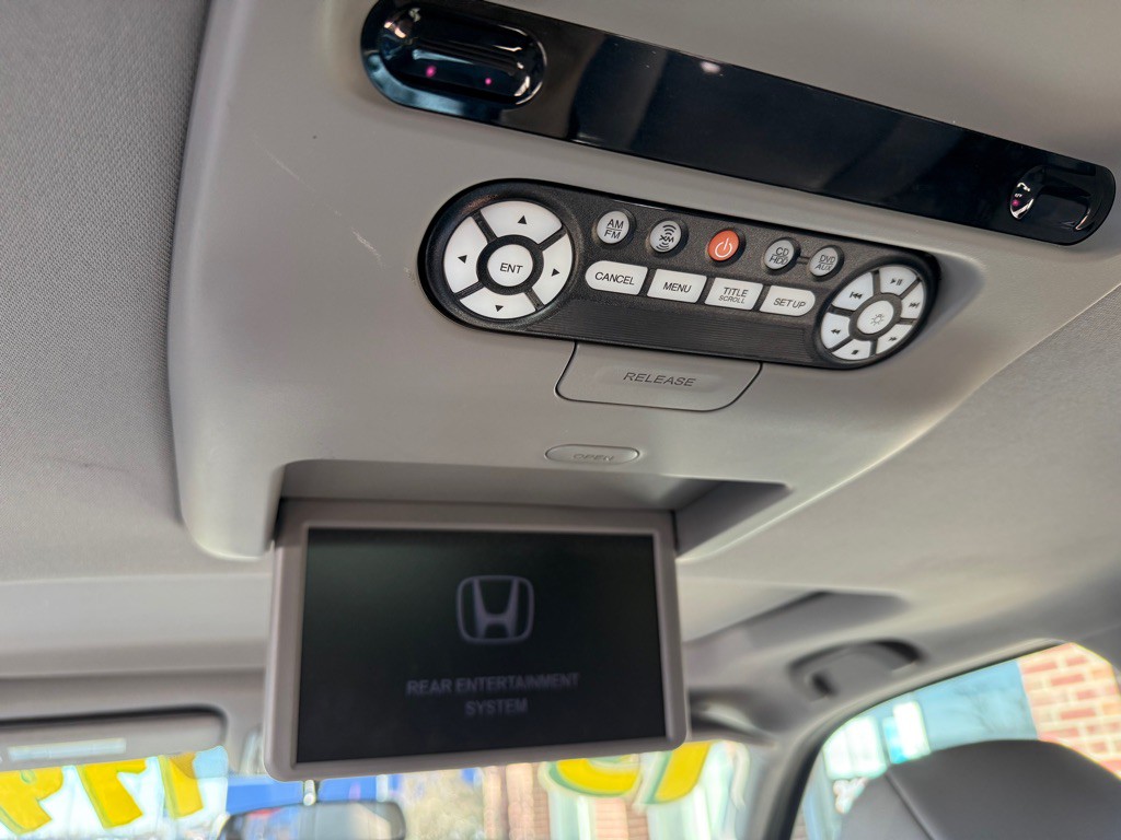 2015 Honda Pilot Image 22