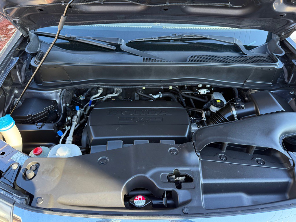 2015 Honda Pilot Image 28