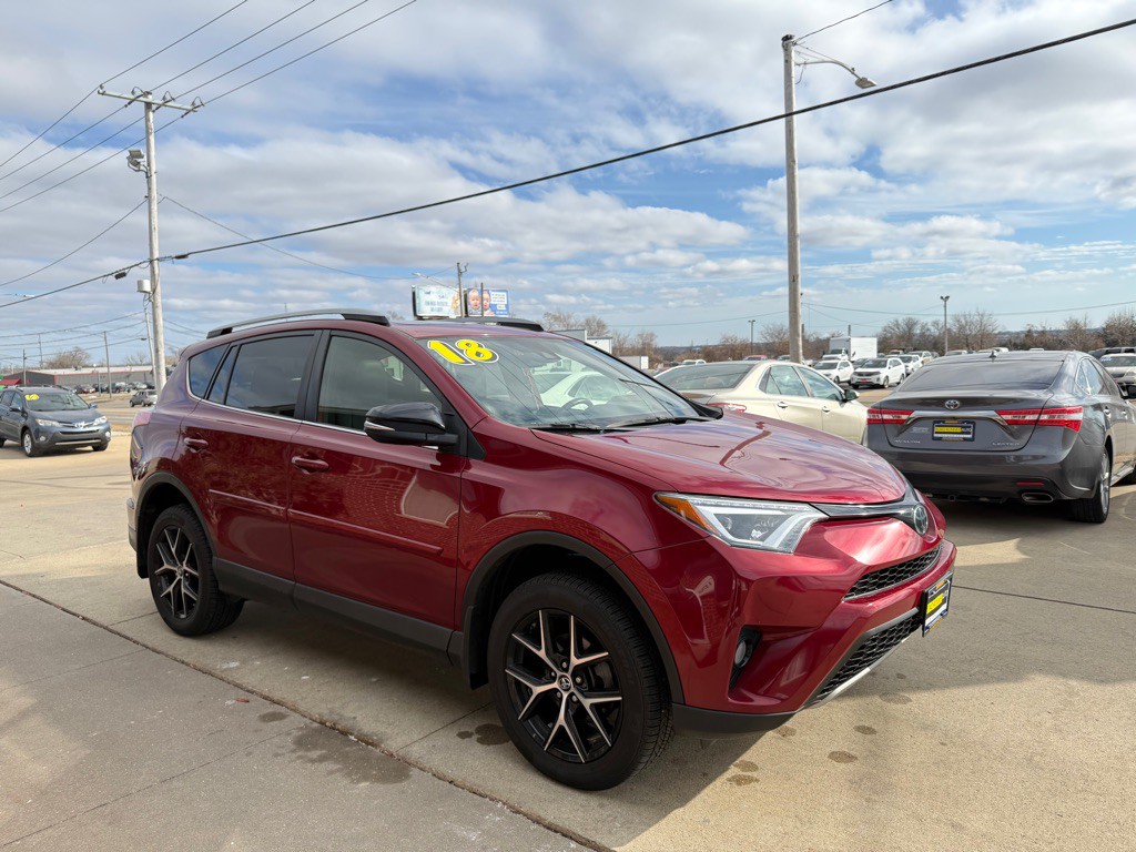 2018 Toyota Rav4 Image 1