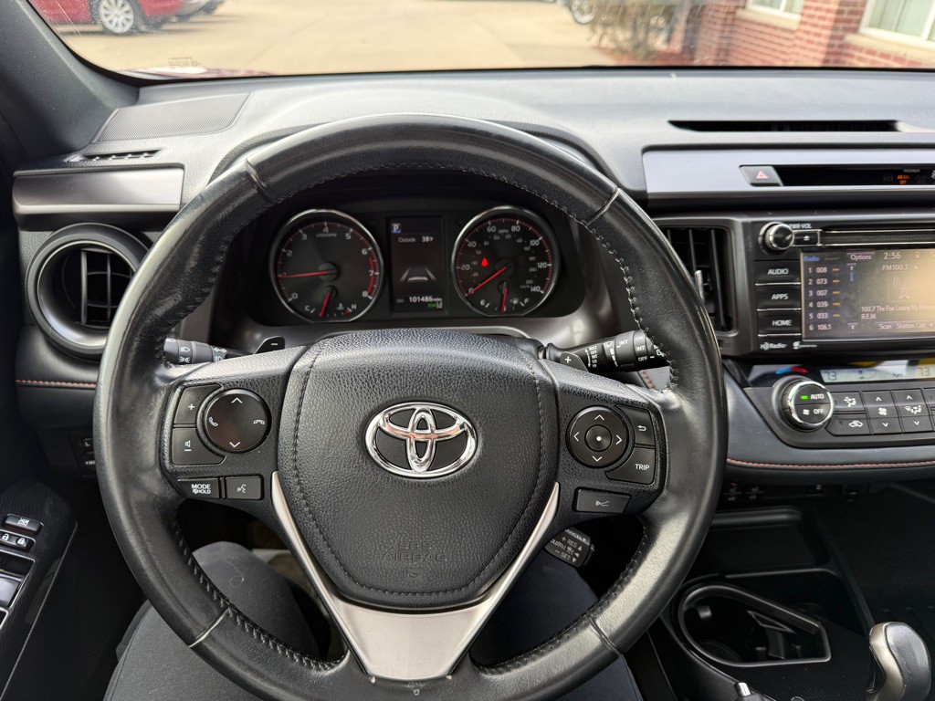 2018 Toyota Rav4 Image 10
