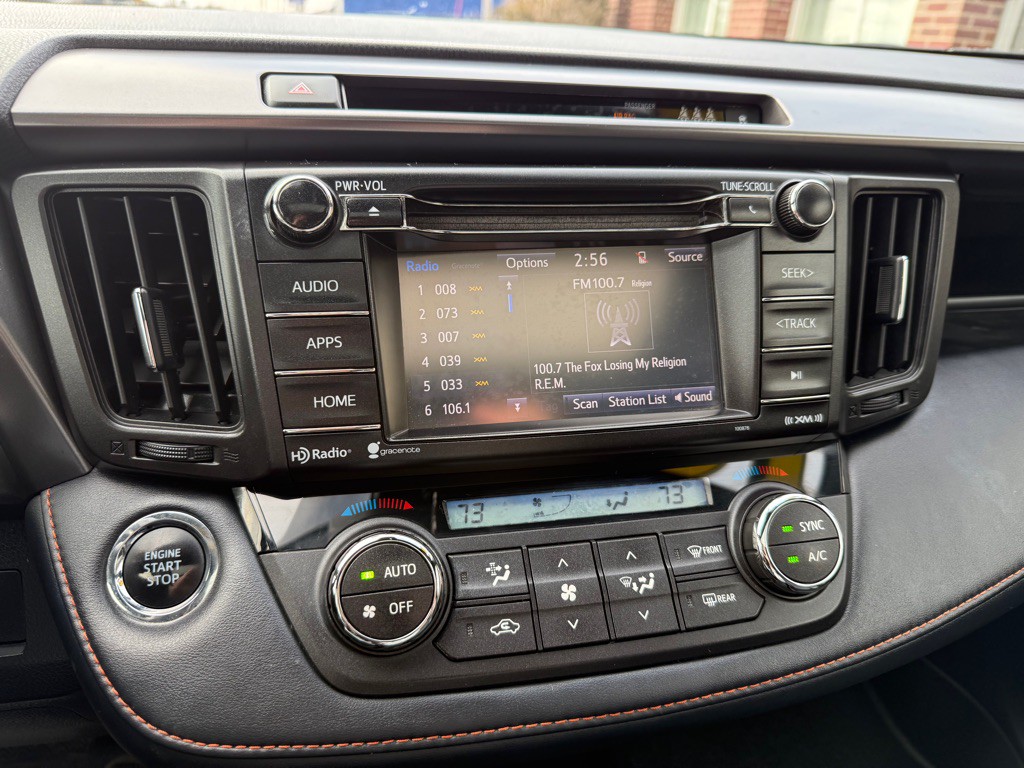 2018 Toyota Rav4 Image 11