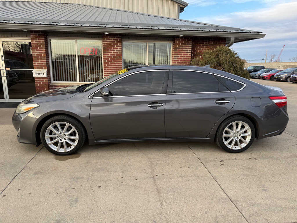 2013 Toyota Avalon Image 4