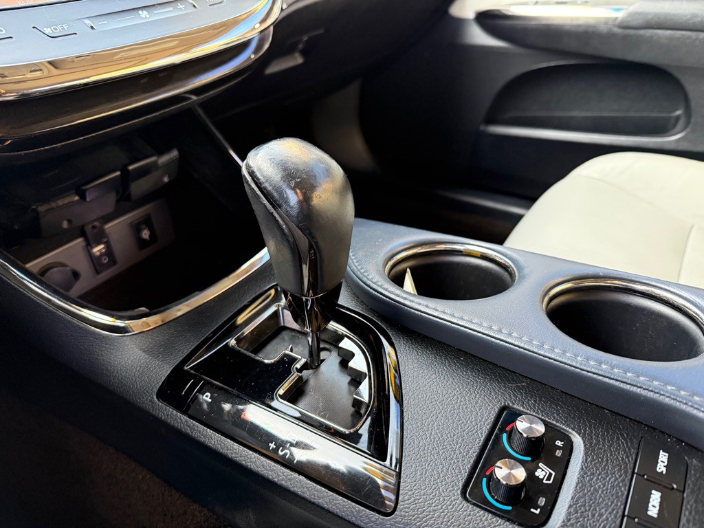 2013 Toyota Avalon Image 15