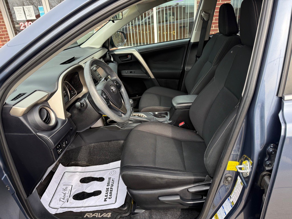 2013 Toyota Rav4 Image 9