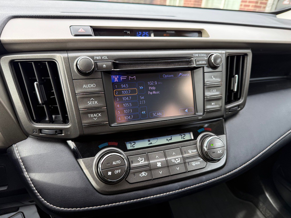 2013 Toyota Rav4 Image 12