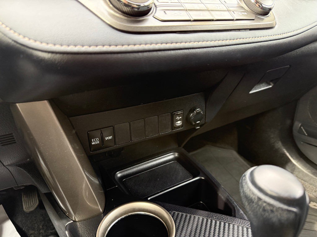 2013 Toyota Rav4 Image 14