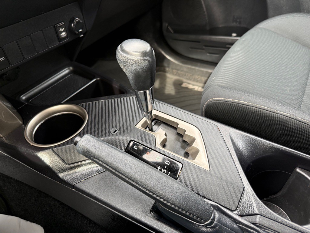 2013 Toyota Rav4 Image 15