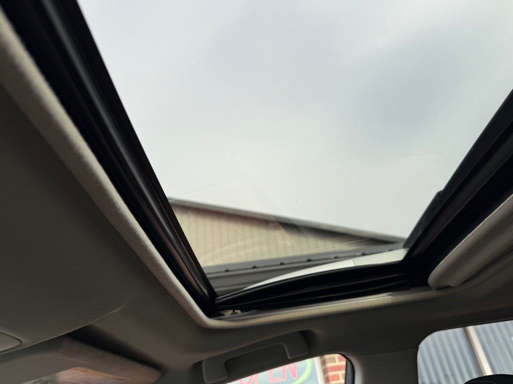 2013 Toyota Rav4 Image 17