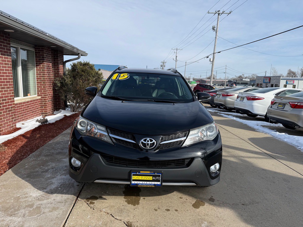 2015 Toyota Rav4 Image 2