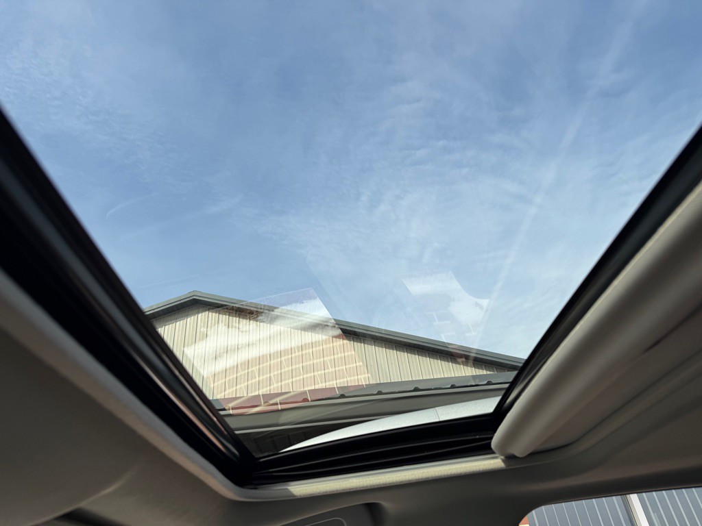 2015 Toyota Rav4 Image 18