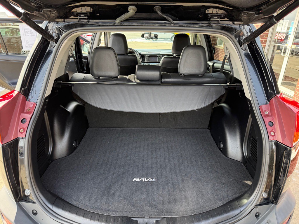 2015 Toyota Rav4 Image 22
