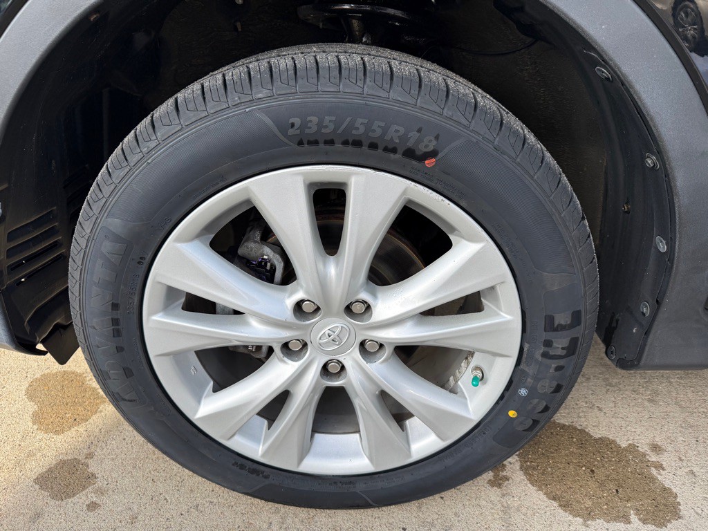 2015 Toyota Rav4 Image 24