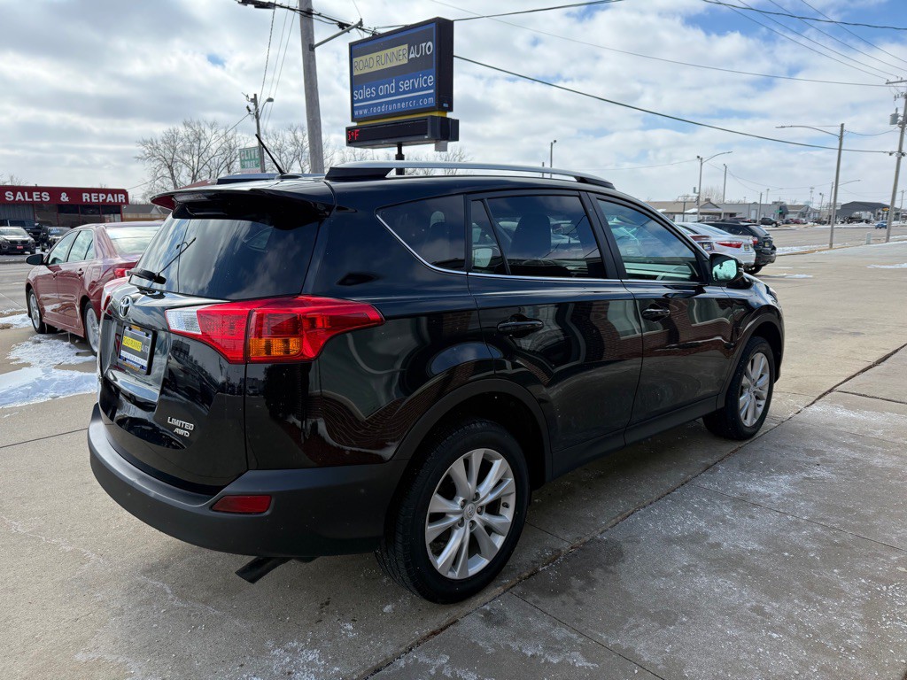 2015 Toyota Rav4 Image 7