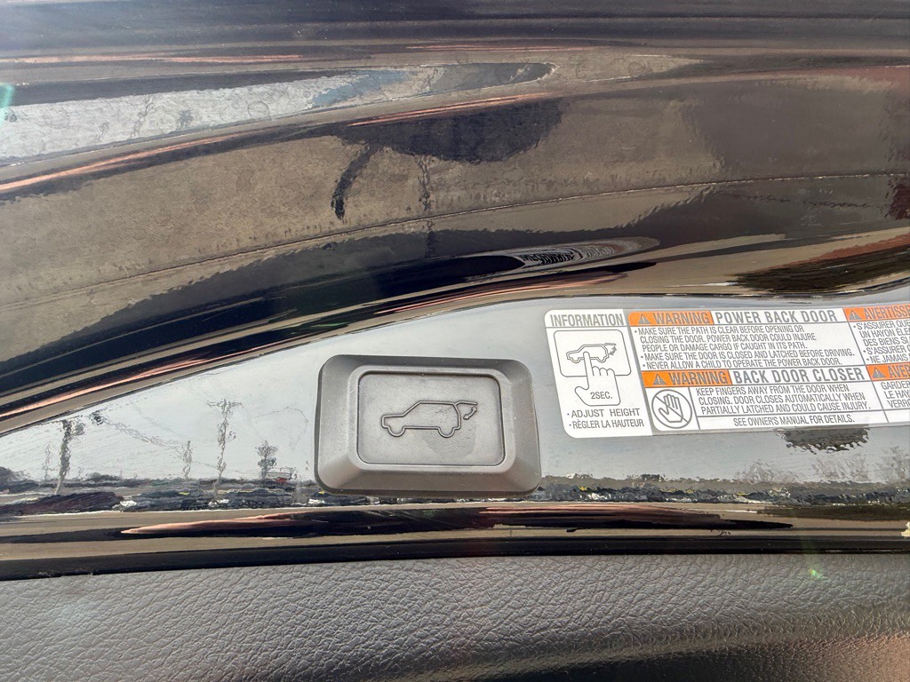 2015 Toyota Rav4 Image 22