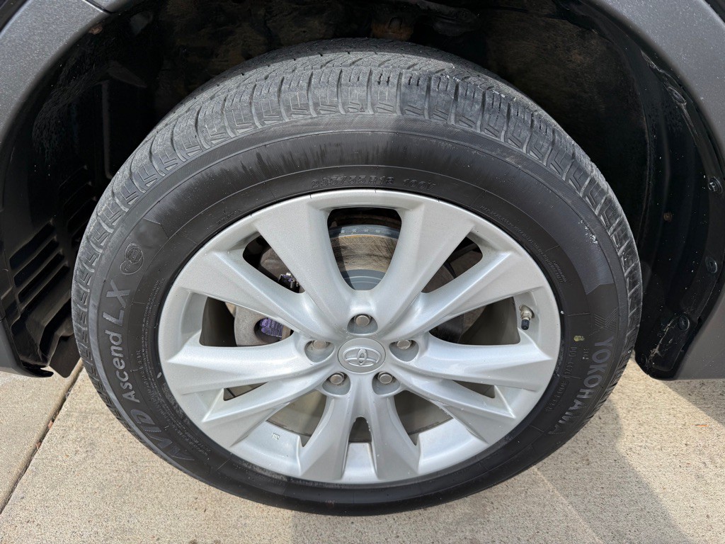 2015 Toyota Rav4 Image 23