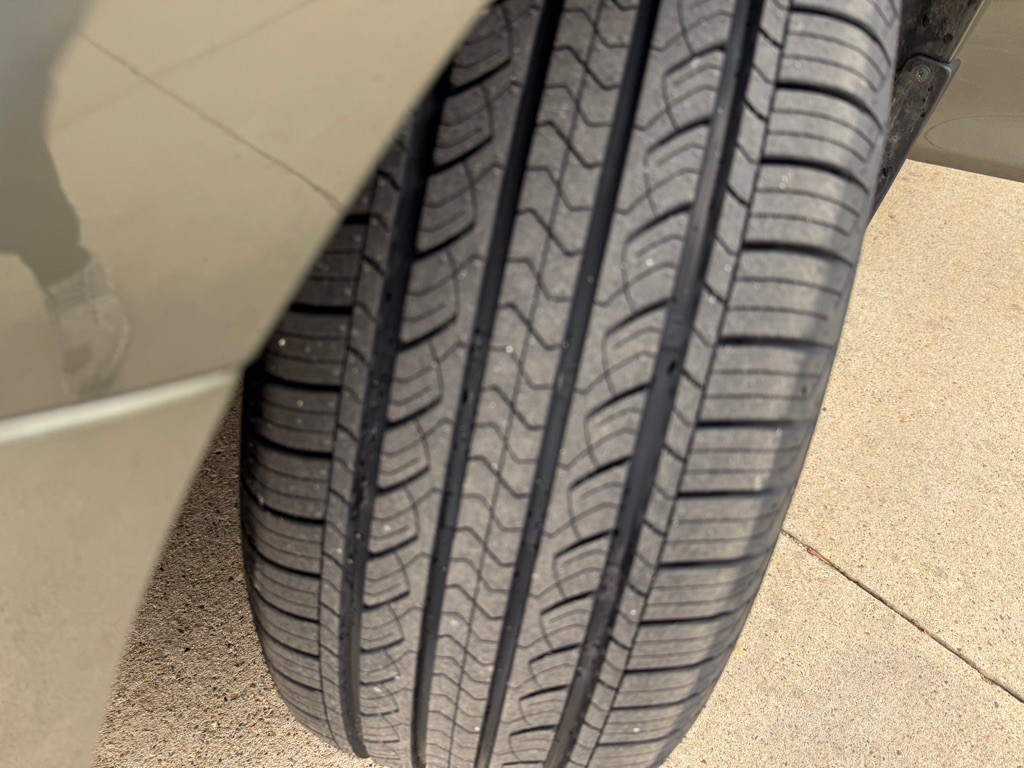 2014 Toyota Camry Image 23