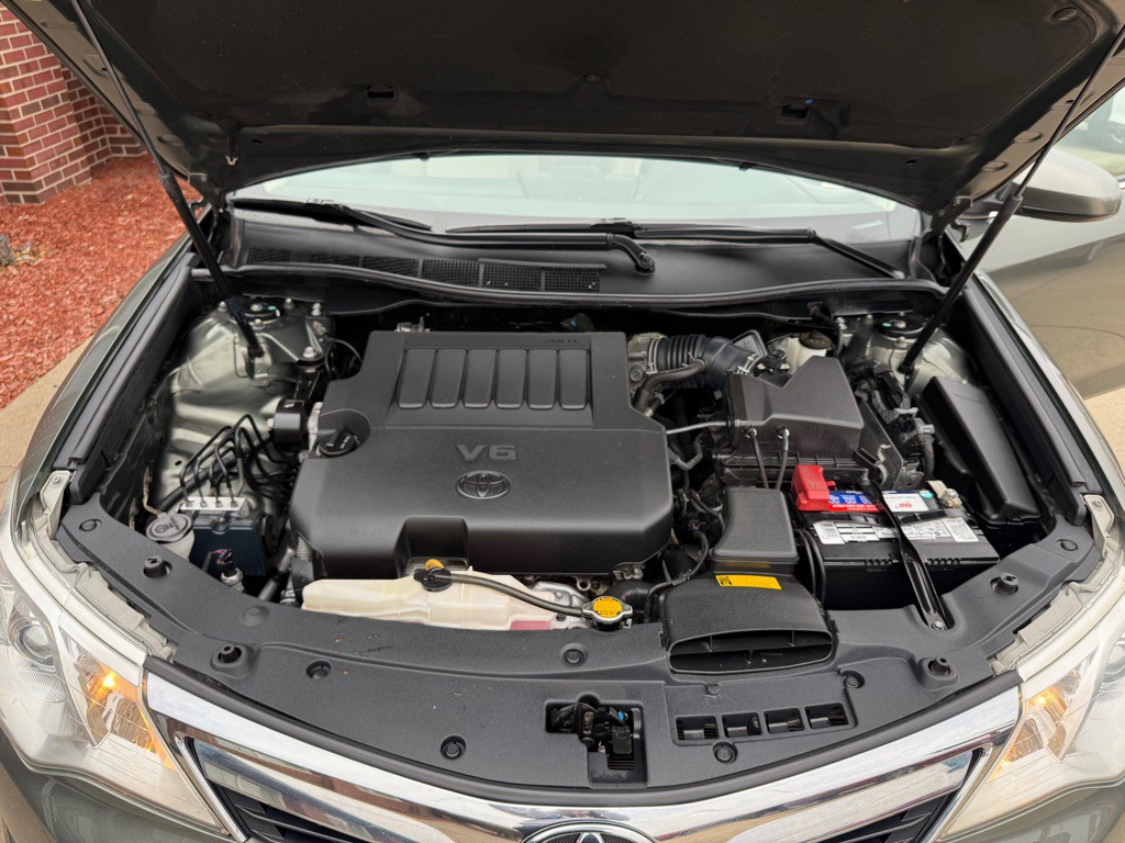 2014 Toyota Camry Image 24