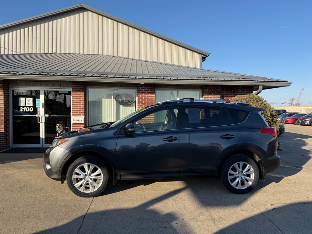 2015 Toyota Rav4 Image 4