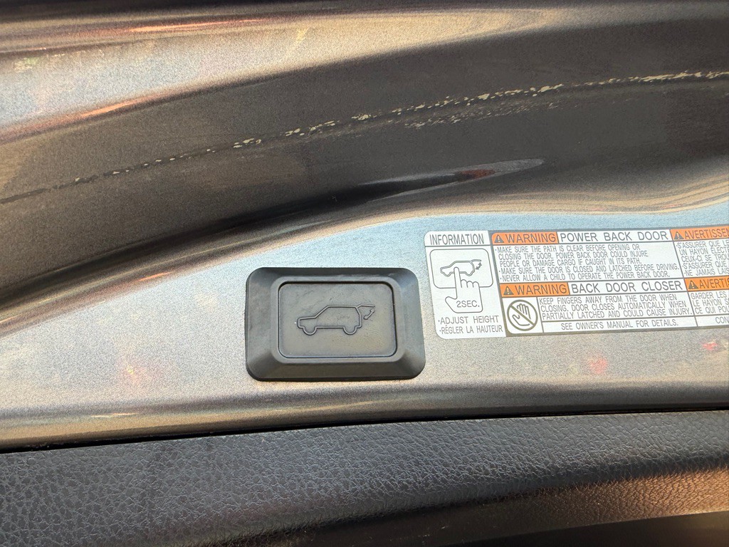 2015 Toyota Rav4 Image 23