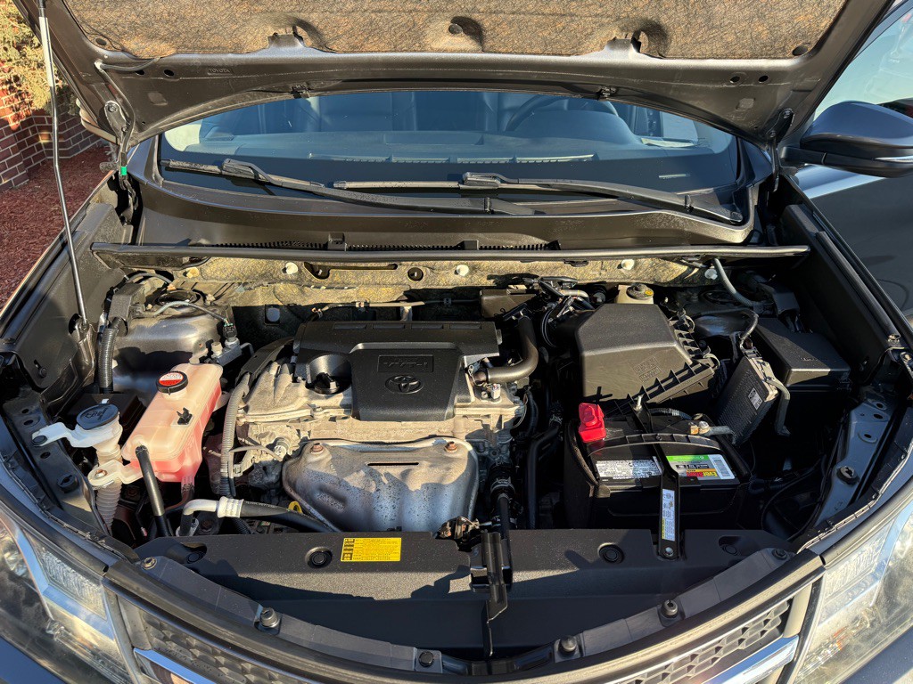 2015 Toyota Rav4 Image 26