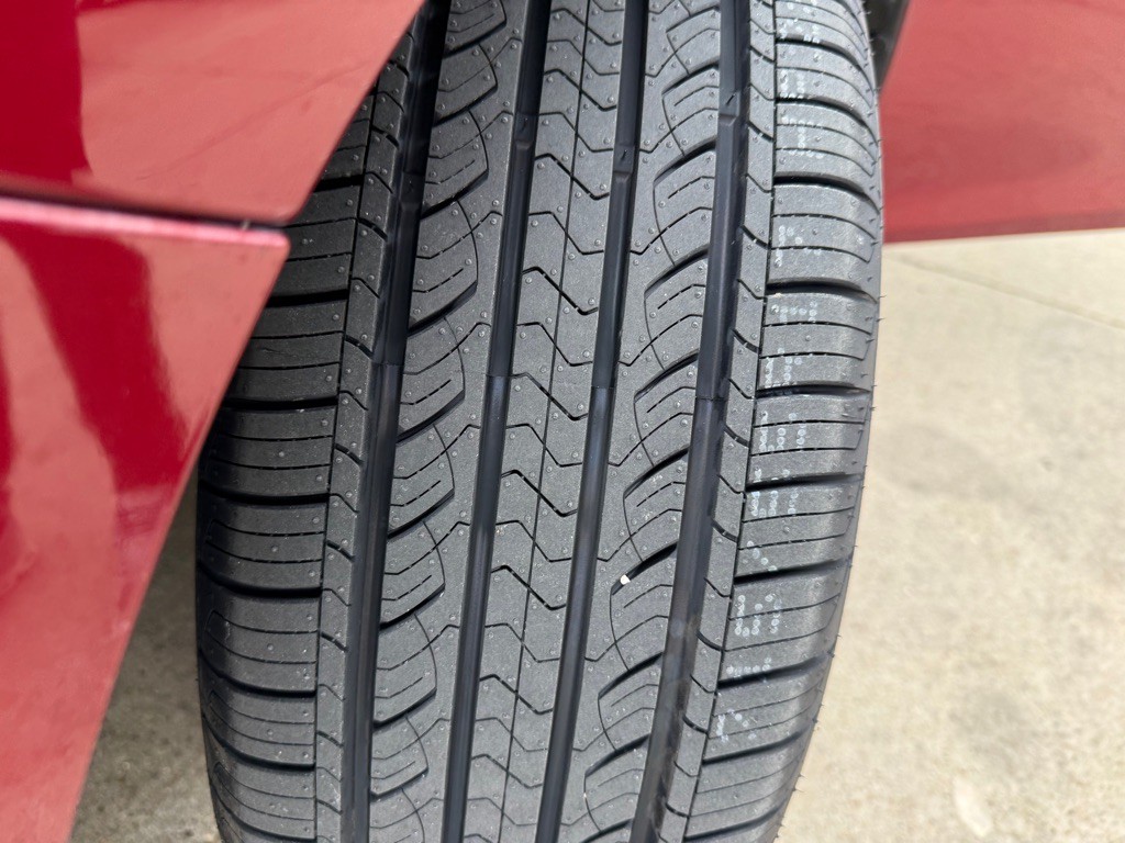 2017 Toyota Camry Image 21