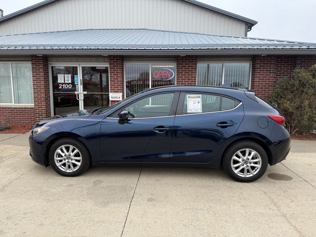 2015 Mazda Mazda3 Image 4