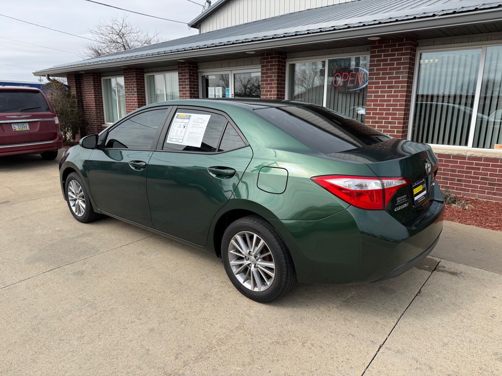 2015 Toyota Corolla Image 5