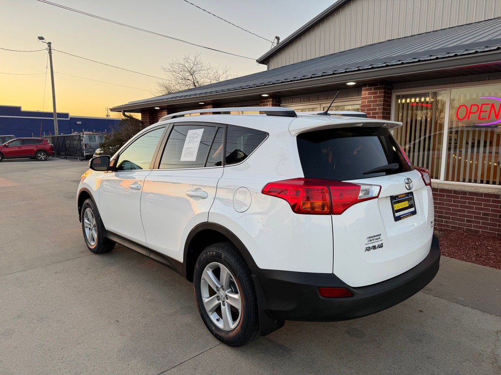 2014 Toyota Rav4 Image 5