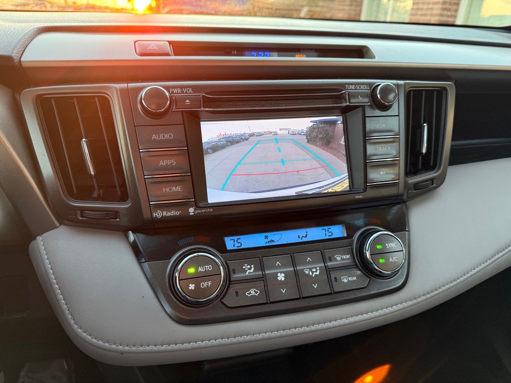 2014 Toyota Rav4 Image 13