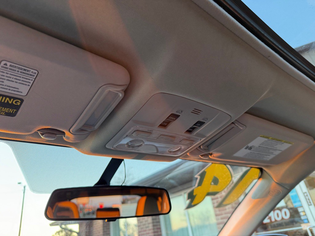 2014 Toyota Rav4 Image 16