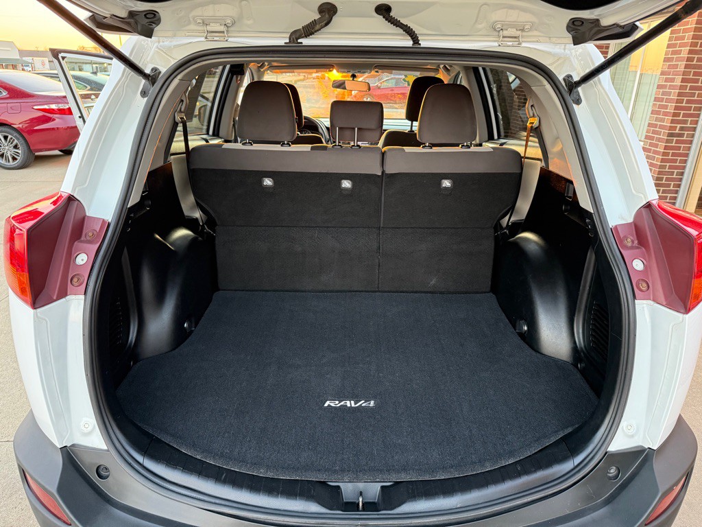 2014 Toyota Rav4 Image 21