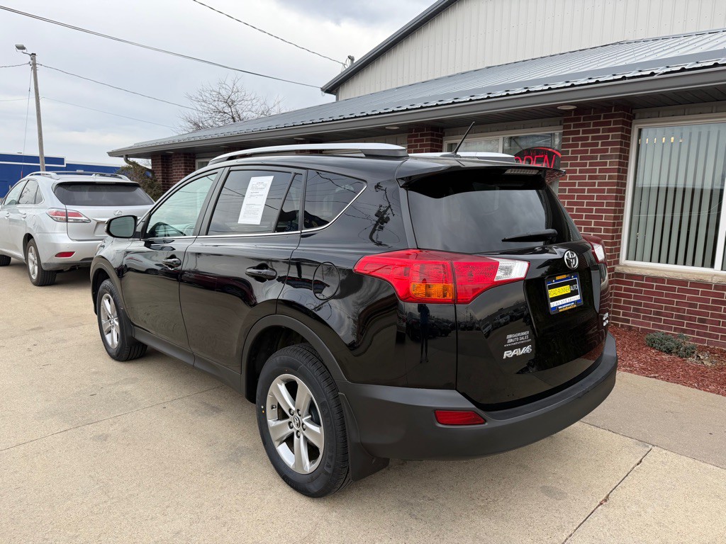 2015 Toyota Rav4 Image 5