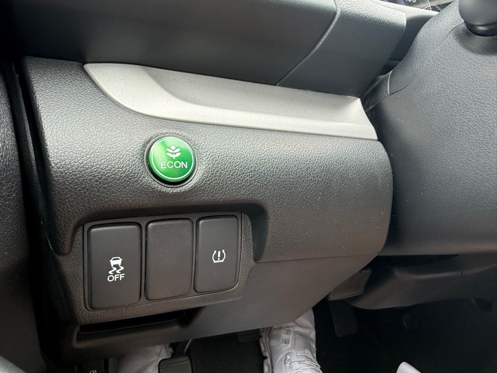 2014 Honda CR-V Image 16