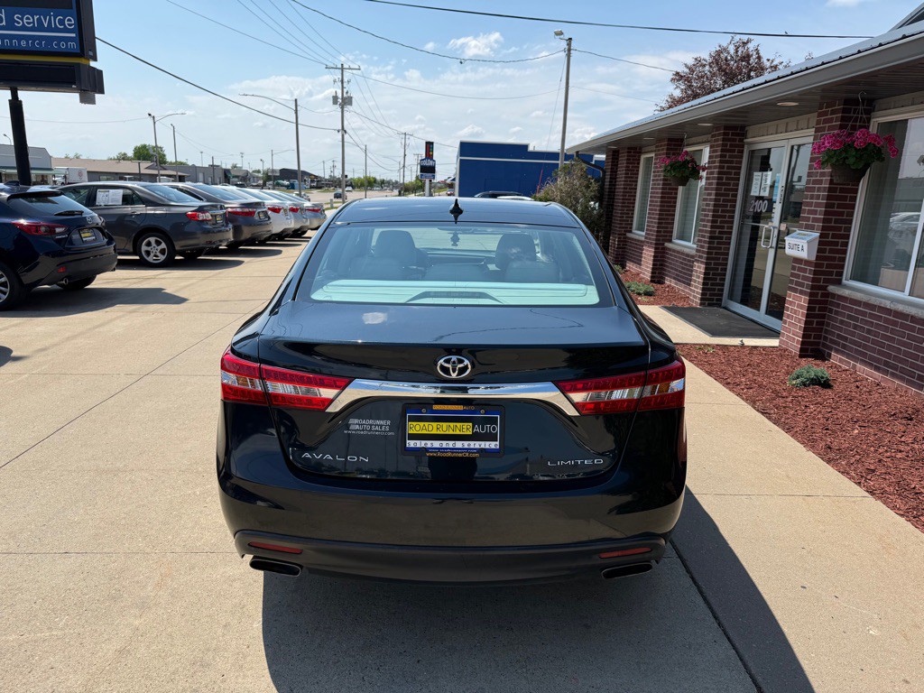 2015 Toyota Avalon Image 6