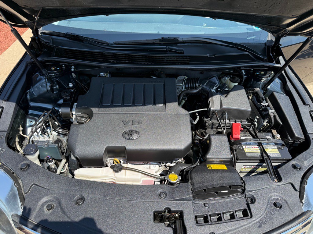 2015 Toyota Avalon Image 25