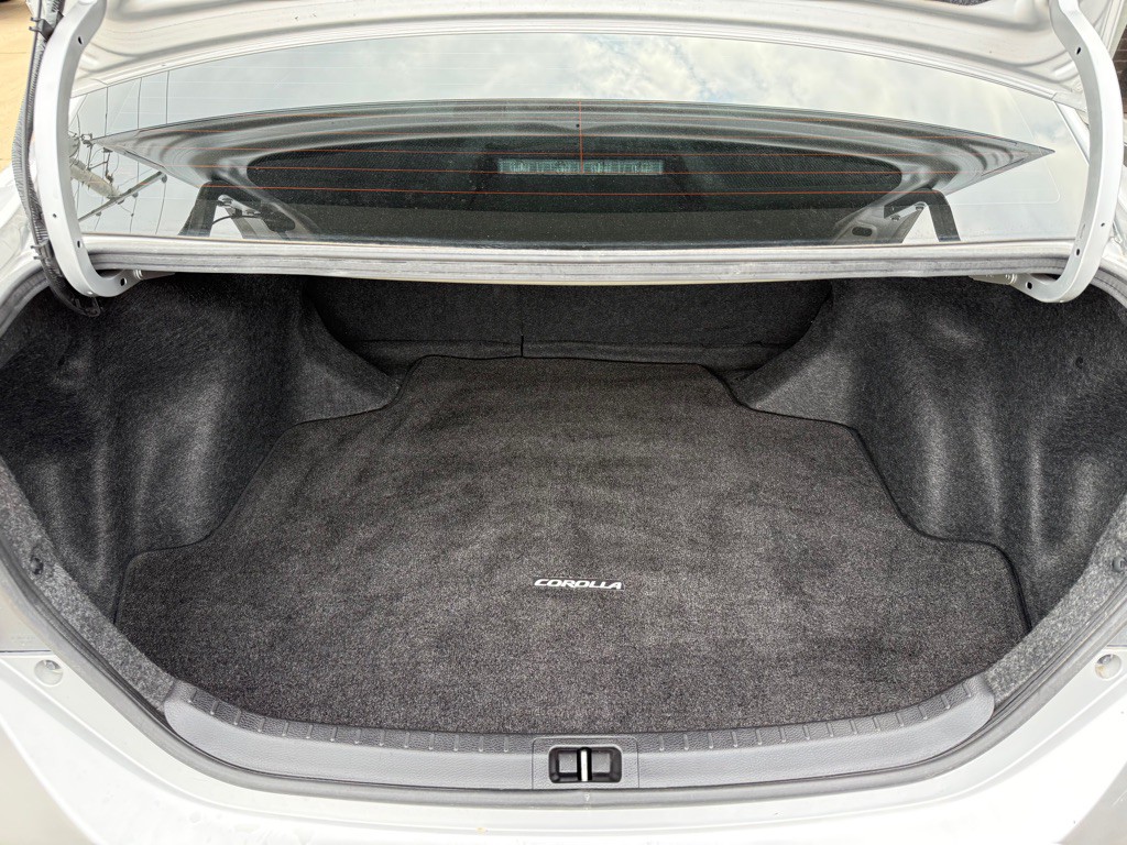 2017 Toyota Corolla Image 20