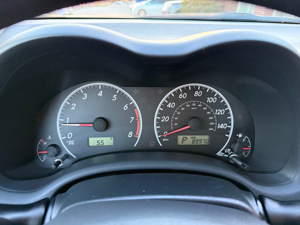 2013 Toyota Corolla Image 11