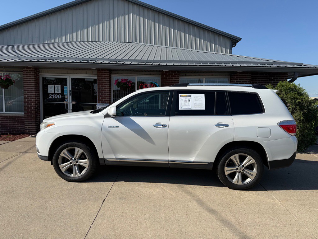 2013 Toyota Highlander Image 4