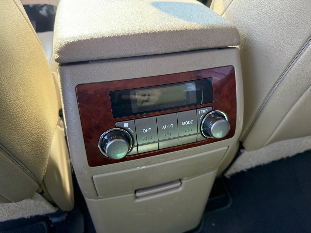 2013 Toyota Highlander Image 20