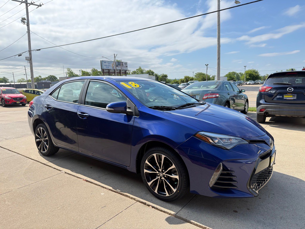 2018 Toyota Corolla Image 1