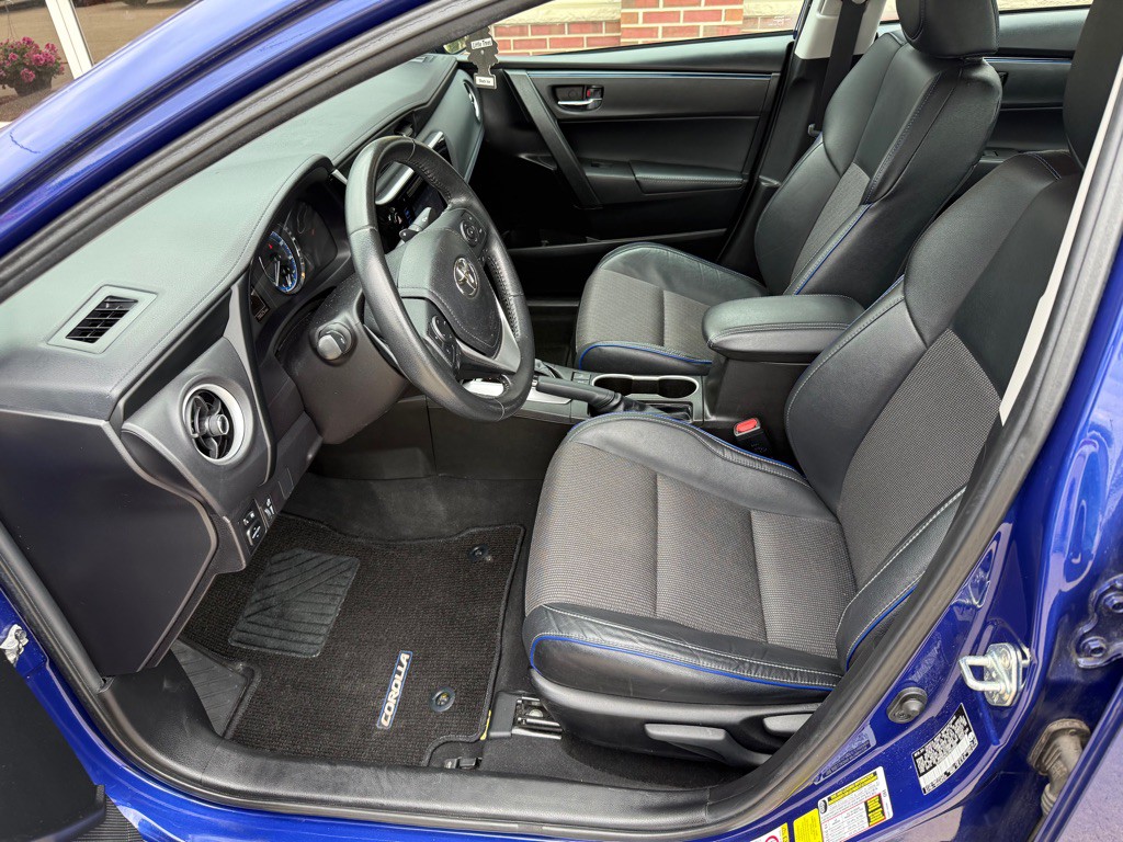 2018 Toyota Corolla Image 8