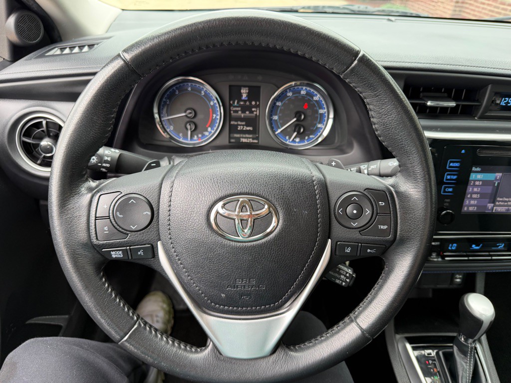 2018 Toyota Corolla Image 9